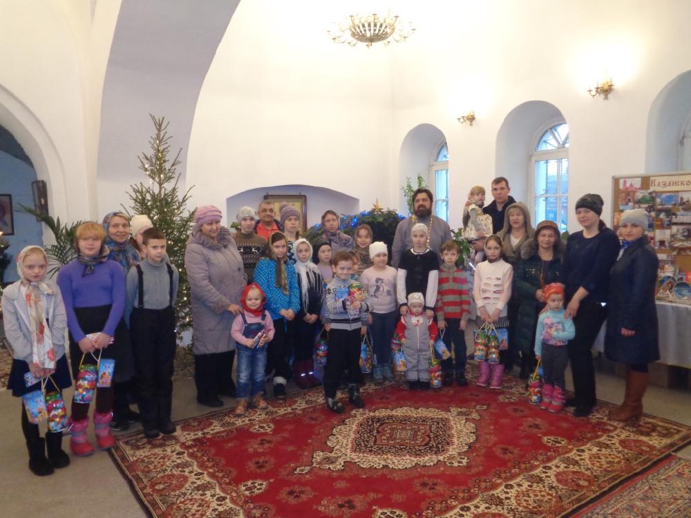 Детский рождественский утренник