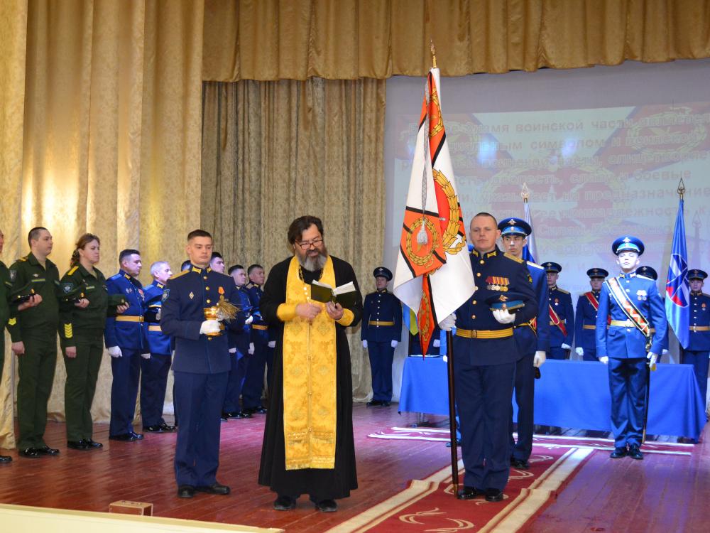 Освящение знамени в преддверии дня космонавтики  в восковой части № 17204