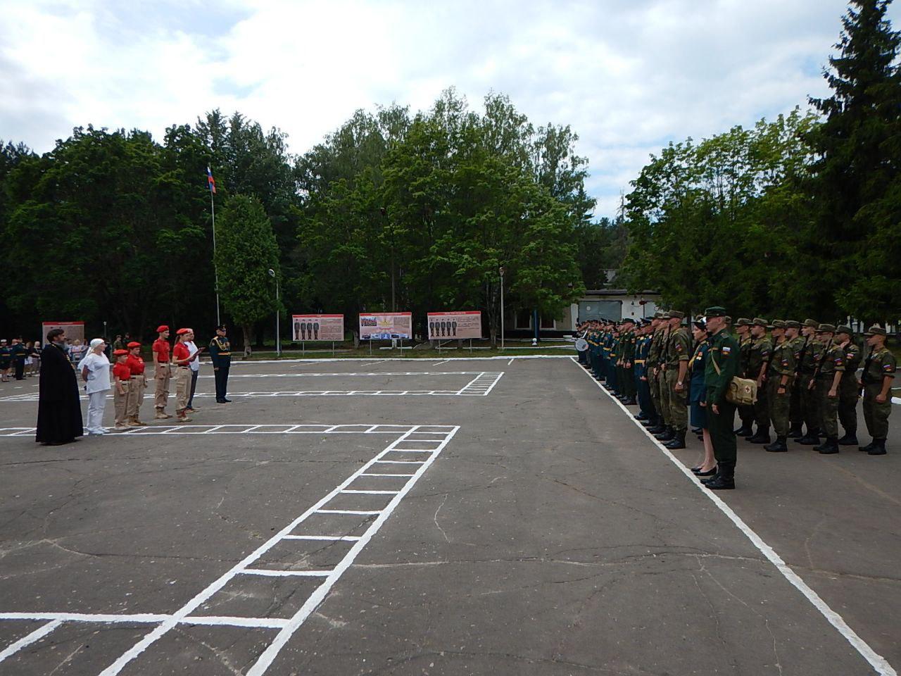 Присяга студентов Рязанского радиотехнического института.