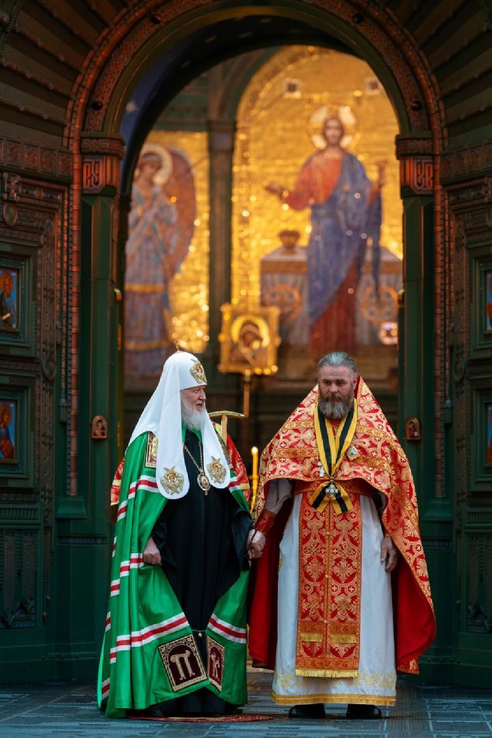 Награждение 6 мая в Патриаршем соборе в честь Воскресения Христова — главном храме Вооруженных сил Российской Федерации.