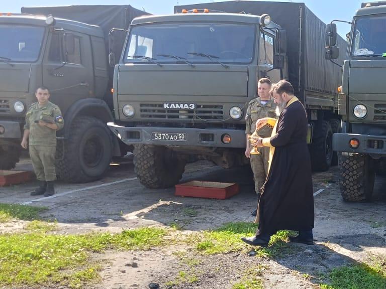Освещение техники и беседа в войсковой части.