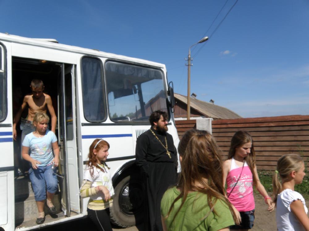 Поездка в конно-спортивное учреждение "Всадник"