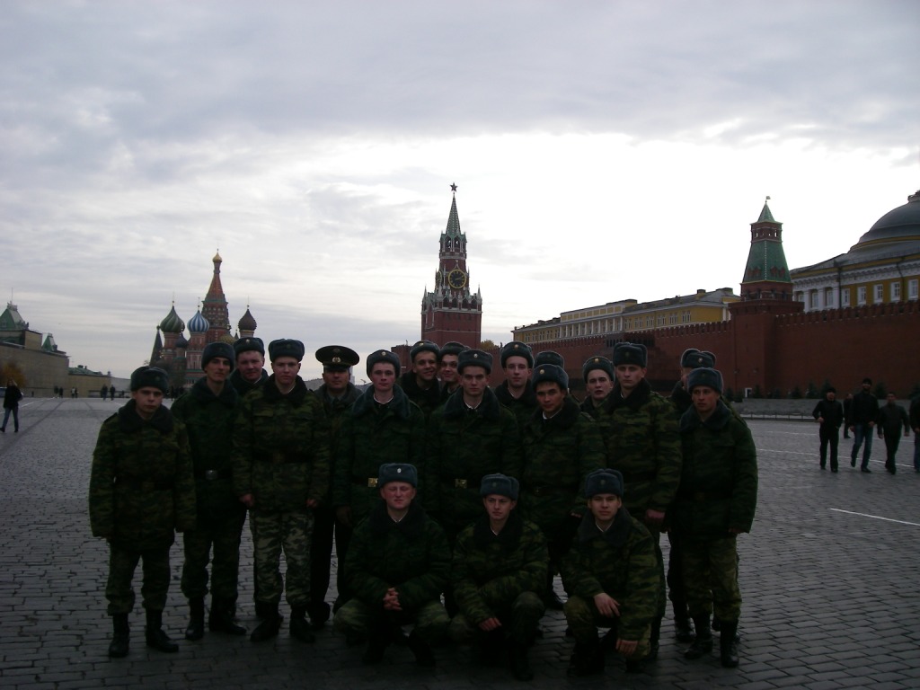 Поездка солдат-срочников в/ч 63184 в Москву и в Музей техники В. Задорожного