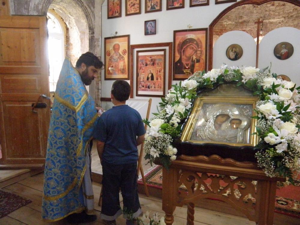 Явление иконы Пресвятой Богородицы во граде Казани