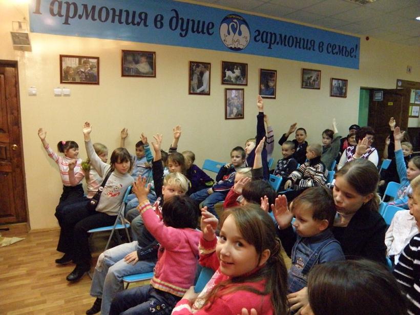 Согреем детские сердца