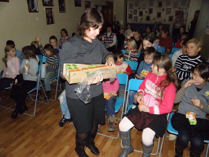 Согреем детские сердца