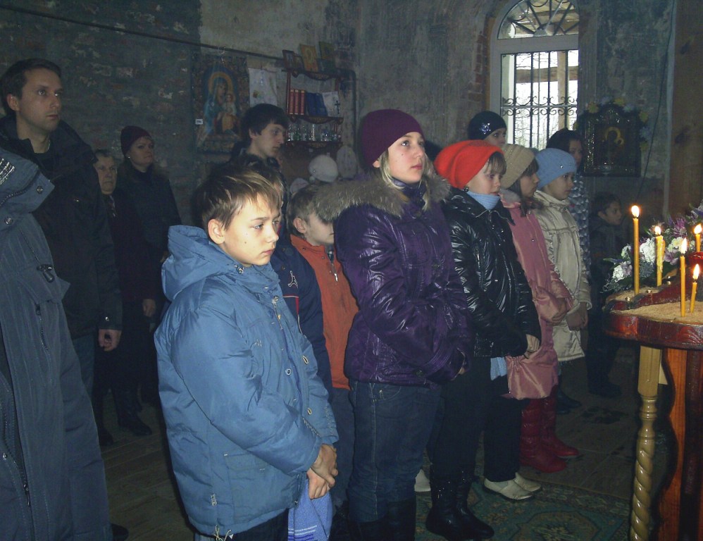 Посещение храма воспитанниками детского дома