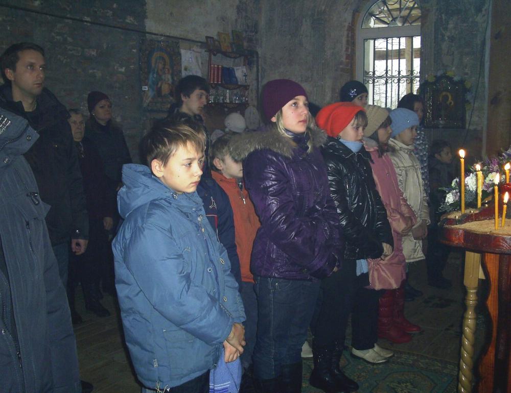 Посещение храма воспитанниками детского дома