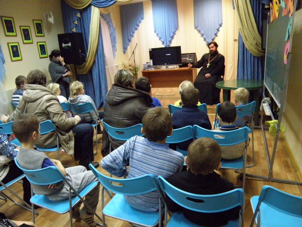 "Согреем детские сердца"