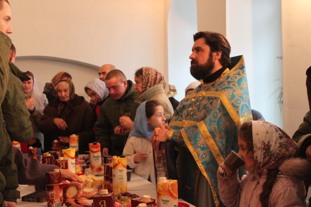 Празднование Казанской иконе Божией Матери