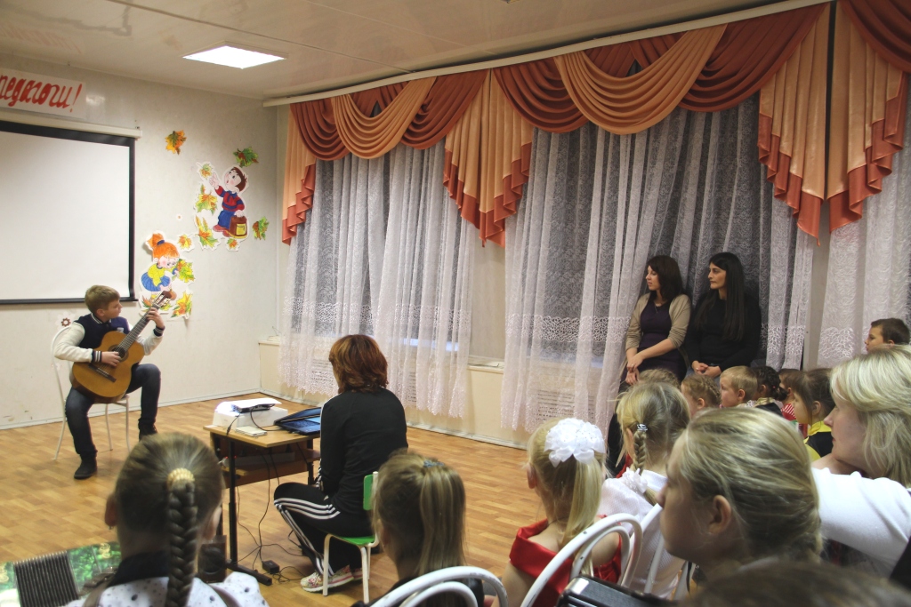 Согреем детские сердца