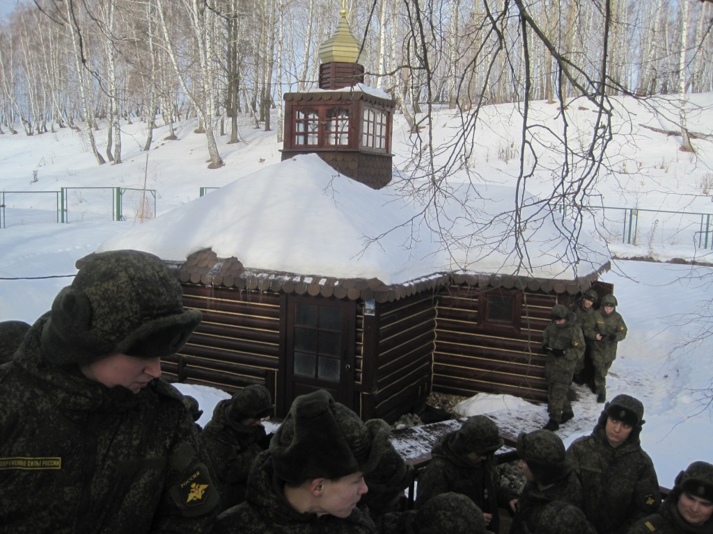Поездка солдат на литургию в Грайвороны